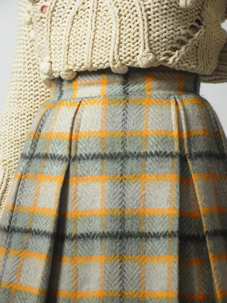 1960's Wool Tartan Plaid Skirt