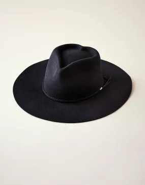 Amore Hat: Black