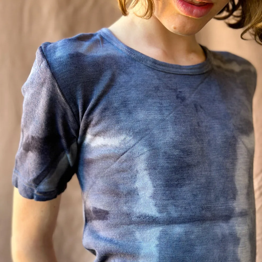 Child's Plant Dyed T-Shirt in 100% Organic Merino - Anthracite (1-6y) *Last ones