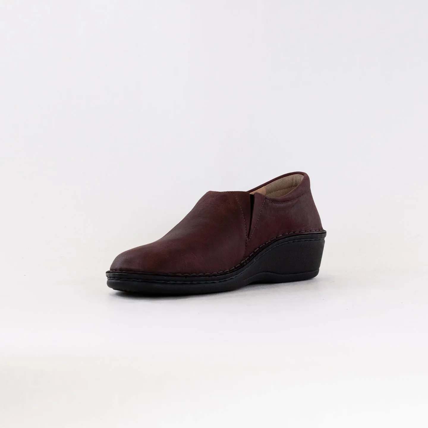 Finn Comfort Newport (Women's) - Bordeaux Leather