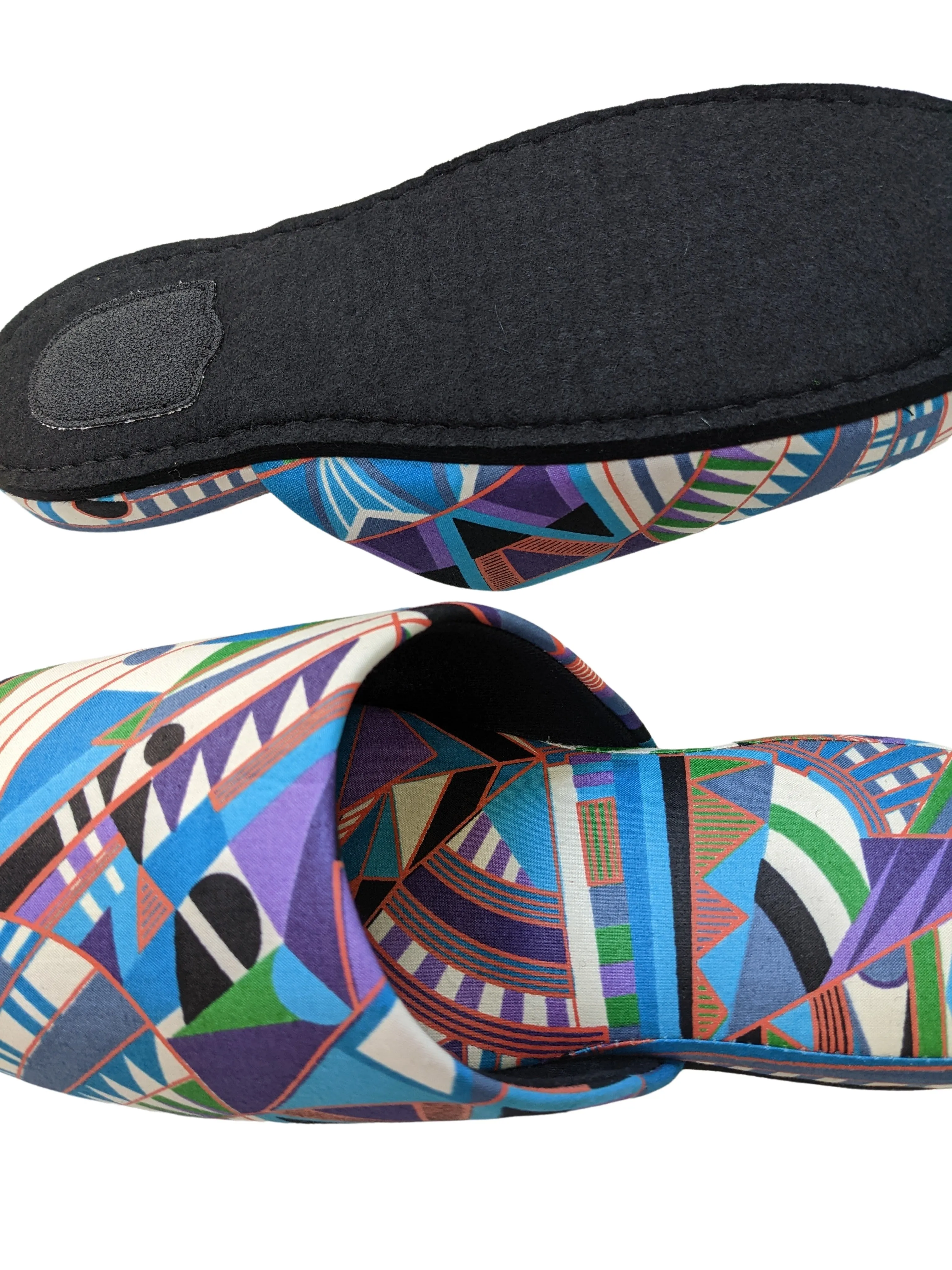 Large Batik Wax Special Printing Mix Slippers [Black wool felt soles] LF2210 [Size Large]