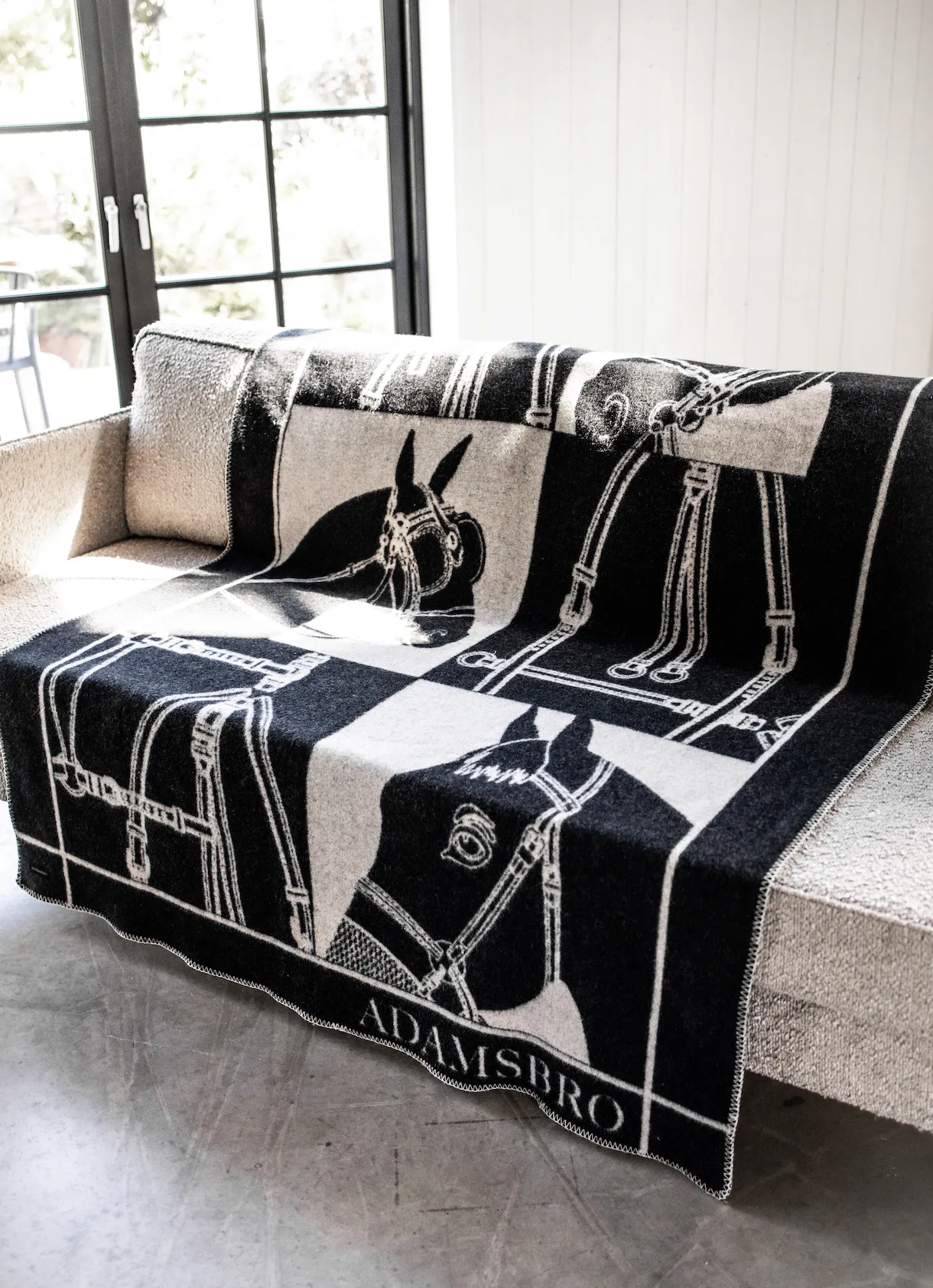 Merino Luxe Heritage Throw Black