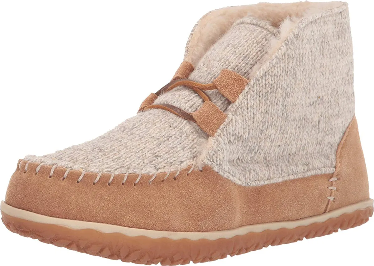 Minnetonka Women's Torrey Laceup Bootie Slipper