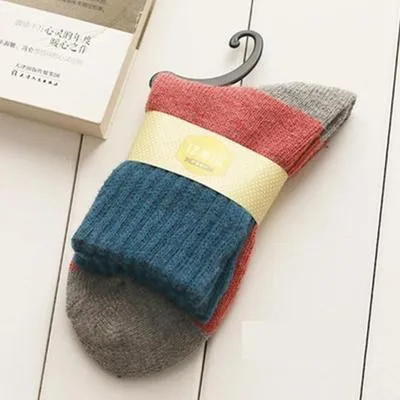 Retro Thick Women Socks Wool/Synthetic Blend Reinforced Heel/Toe