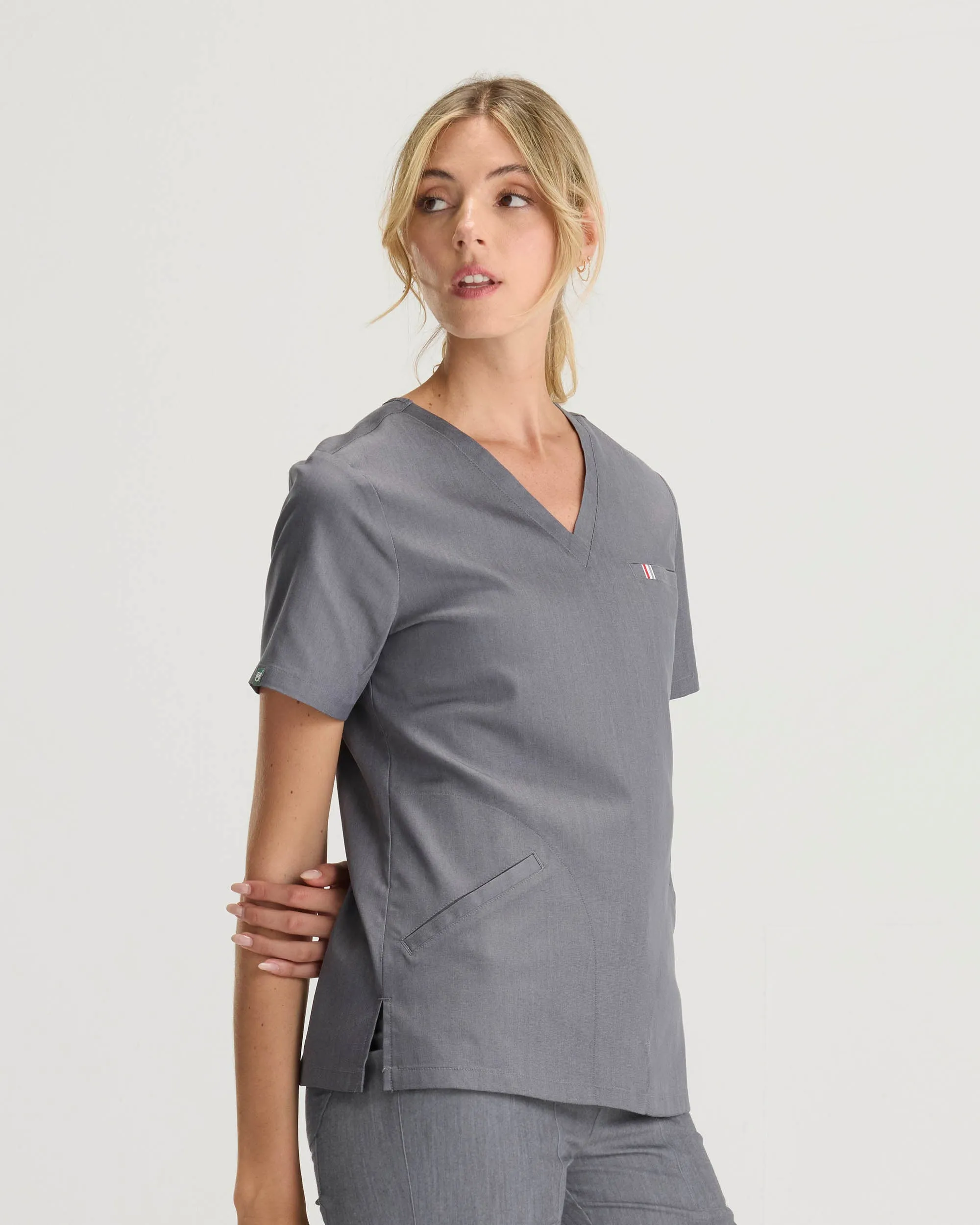 TENCEL™ Kauai‎ ‎ Slim Fit Scrub Top