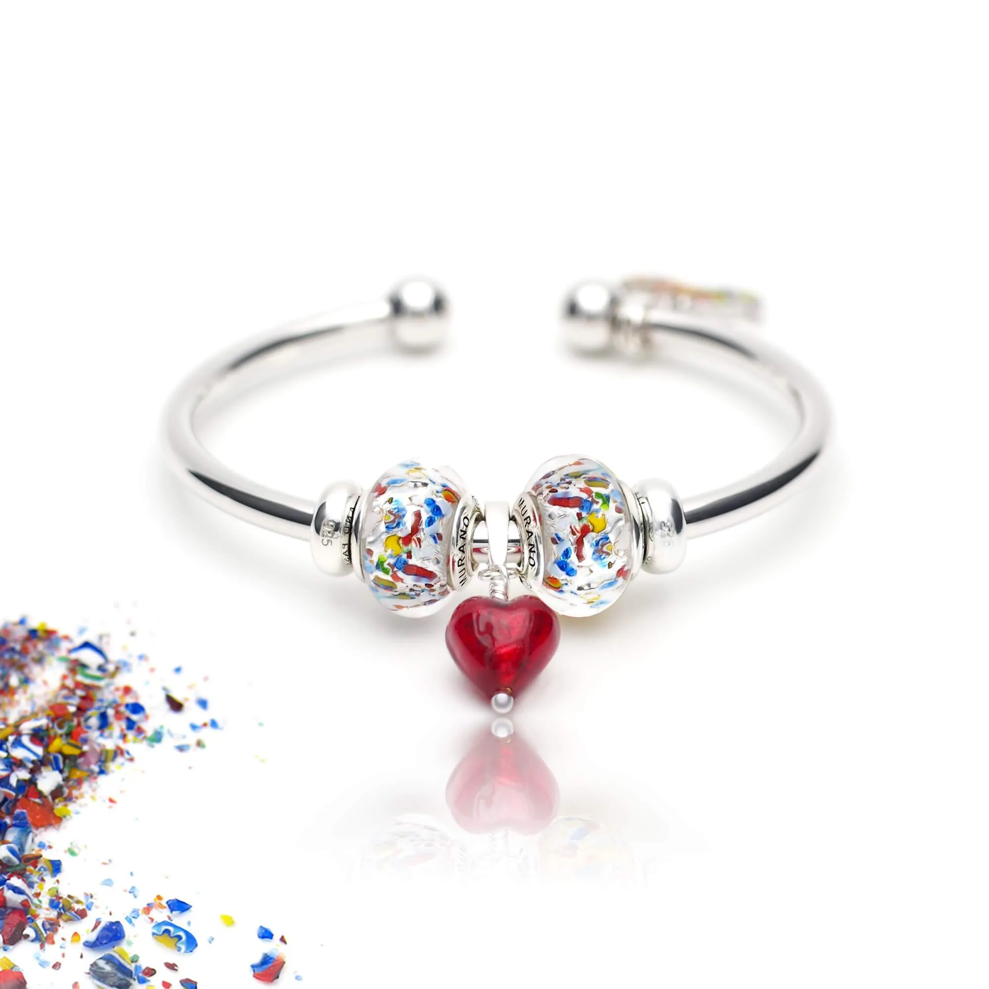 The Kiss Elegance Bangle