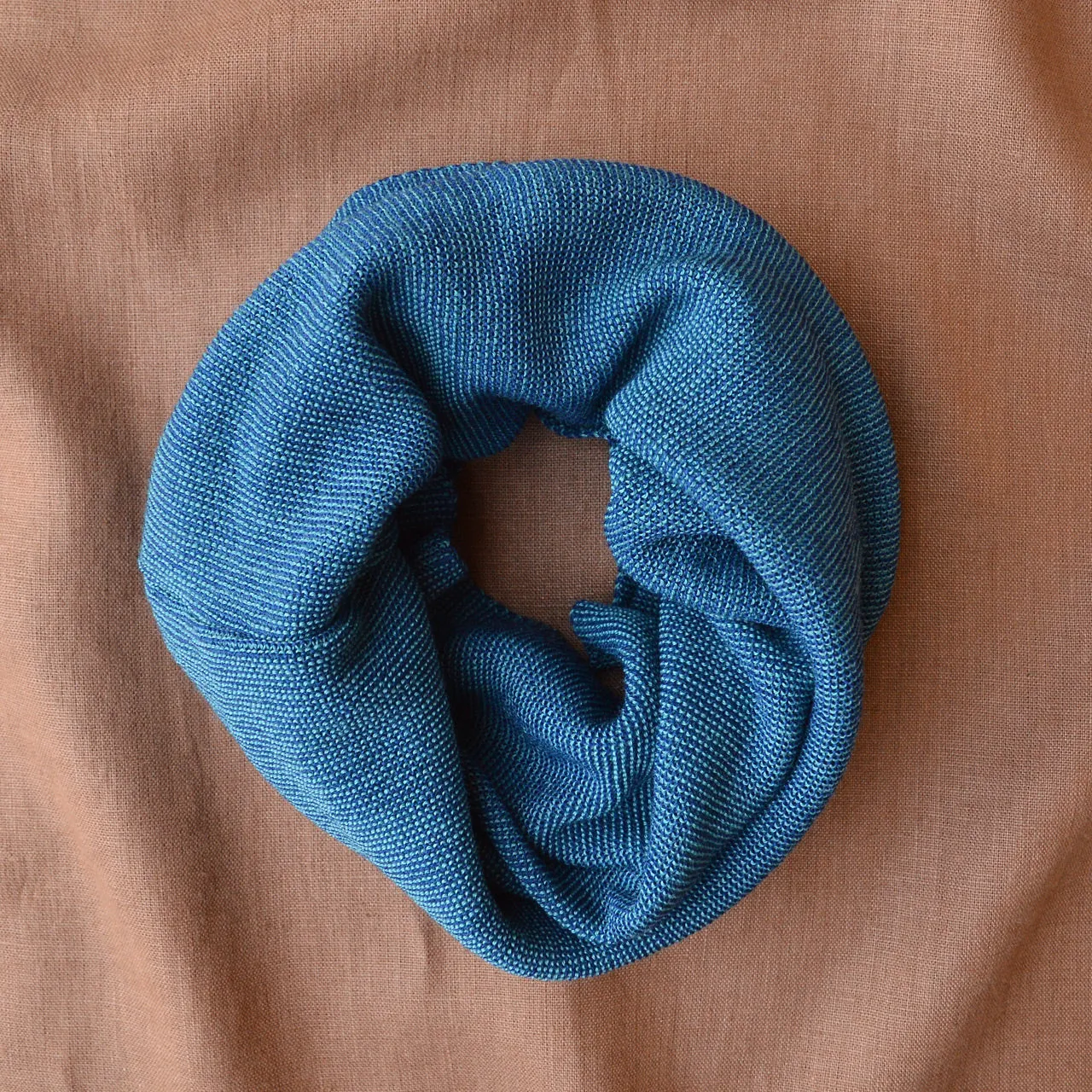 Tube Scarf in Organic Merino (child-adult)